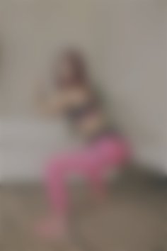 Olena Zhytomyr 32 y.o. - intelligent lady - small public photo.