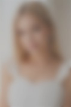 Oksana Lutsk 24 y.o. - intelligent lady - small public photo.