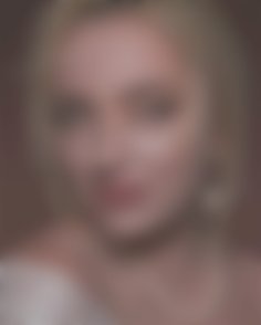 Ielyzaveta Zhytomyr 29 y.o. - intelligent lady - small public photo.