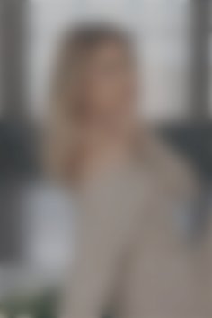 Iryna Cherkasy 33 y.o. - intelligent lady - small public photo.