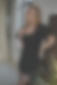 Olha Ivano-Frankivsk 45 y.o. - intelligent lady - small public photo.
