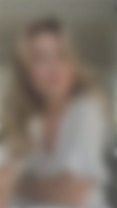 Anastasia Cherkasy 35 y.o. - intelligent lady - small public photo.