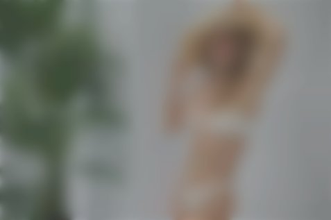 Anastasia Cherkasy 35 y.o. - intelligent lady - small public photo.