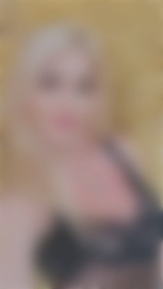 Olena Sumy 44 y.o. - intelligent lady - small public photo.
