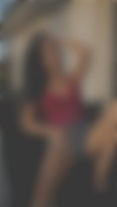 Kris Sumy 42 y.o. - intelligent lady - small public photo.