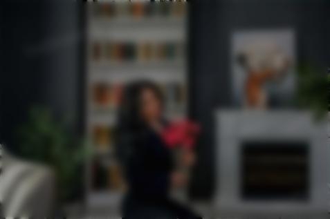 Yaroslava Zhytomyr 34 y.o. - intelligent lady - small public photo.
