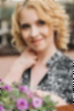 Anna Kyiv 34 y.o. - intelligent lady - small public photo.