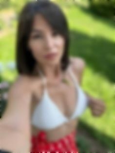 Nataliia Ivano-Frankivsk 32 y.o. - intelligent lady - small public photo.