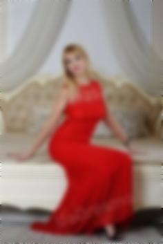 Oksana Zaporizhia 44 y.o. - intelligent lady - small public photo.