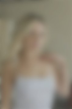 Olena Sumy 29 y.o. - intelligent lady - small public photo.