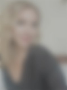 Tatiana Sumy 45 y.o. - intelligent lady - small public photo.