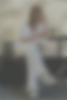 Raya Sumy 34 y.o. - intelligent lady - small public photo.