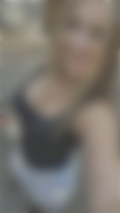 Lily Mykolaiv 36 y.o. - intelligent lady - small public photo.