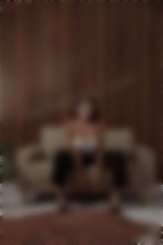 Victoriia Cherkasy 22 y.o. - intelligent lady - small public photo.