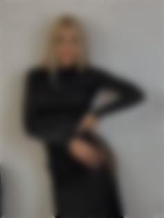 Yuliia Mykolaiv 36 y.o. - intelligent lady - small public photo.