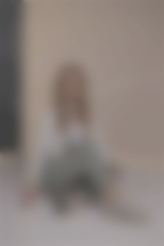 Viktoriia Dnipro 26 y.o. - intelligent lady - small public photo.