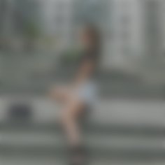 Alina Zaporizhia 31 y.o. - intelligent lady - small public photo.