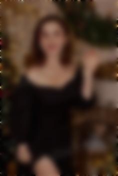 Daryna Dnipro 26 y.o. - intelligent lady - small public photo.