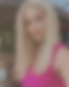 Yulichka Chornomorsk 36 y.o. - intelligent lady - small public photo.