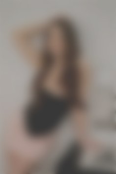 Olha Kharkiv 29 y.o. - intelligent lady - small public photo.