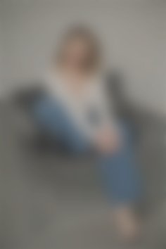 Oksana Poltava 36 y.o. - intelligent lady - small public photo.
