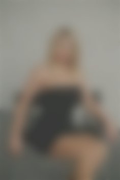 Yana Lviv 40 y.o. - intelligent lady - small public photo.