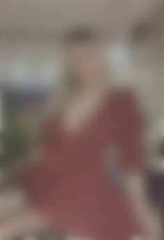 Tania Sumy 39 y.o. - intelligent lady - small public photo.