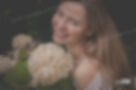 Svitlana Dnipro 39 y.o. - intelligent lady - small public photo.