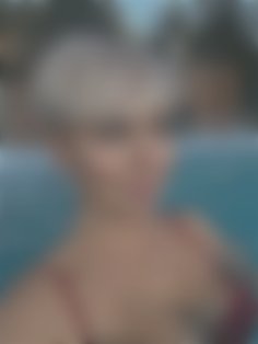 Olena Cherkasy 56 y.o. - intelligent lady - small public photo.