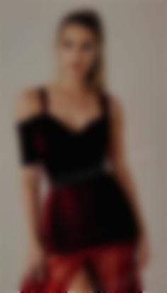 Olga Chornomorsk 34 y.o. - intelligent lady - small public photo.
