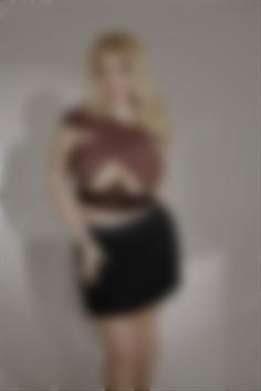 Veronika Kyiv 30 y.o. - intelligent lady - small public photo.