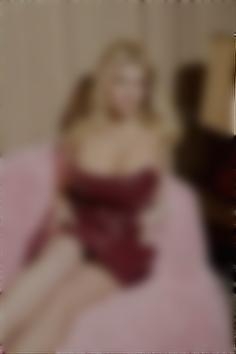 Veronika Kyiv 30 y.o. - intelligent lady - small public photo.