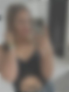 Anastasiia Rivne 32 y.o. - intelligent lady - small public photo.