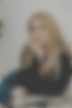 Karyna Ivano-Frankivsk 26 y.o. - intelligent lady - small public photo.