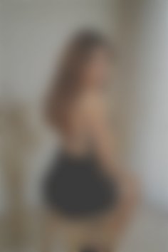 Alina Mykolaiv 34 y.o. - intelligent lady - small public photo.