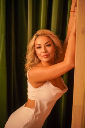 Alisa, 39 years old, from Sumy, Ukraine