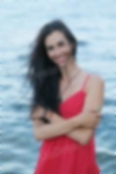 Oksana Chornomorsk 40 y.o. - intelligent lady - small public photo.