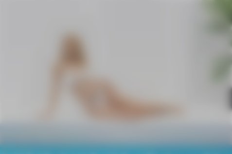 Victoria Poltava 41 y.o. - intelligent lady - small public photo.