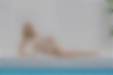 Victoria Poltava 41 y.o. - intelligent lady - small public photo.