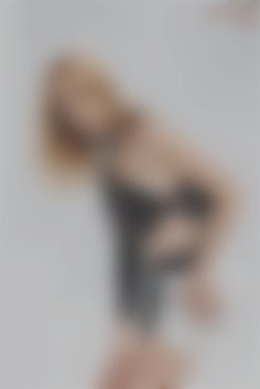 Victoria Poltava 41 y.o. - intelligent lady - small public photo.
