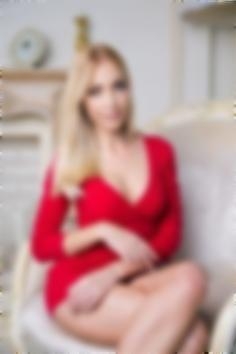 Oksana Kyiv 39 y.o. - intelligent lady - small public photo.