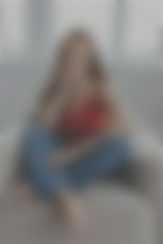 Oleksandra Lviv 34 y.o. - intelligent lady - small public photo.