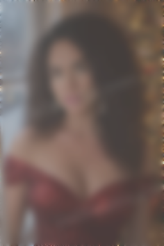 Mariana Sumy 41 y.o. - intelligent lady - small public photo.