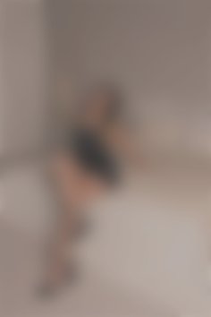 Viky Cherkasy 33 y.o. - intelligent lady - small public photo.