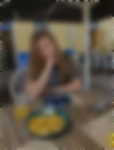 Yelyzaveta Mykolaiv 22 y.o. - intelligent lady - small public photo.