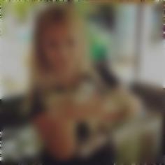 Yuliia Kyiv 36 y.o. - intelligent lady - small public photo.