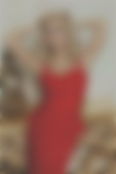 Julia Zaporizhia 40 y.o. - intelligent lady - small public photo.