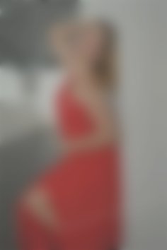 Eliza Zaporizhia 33 y.o. - intelligent lady - small public photo.