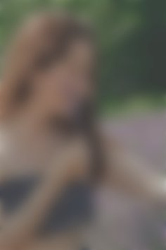 Eliza Zaporizhia 33 y.o. - intelligent lady - small public photo.
