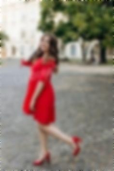 Khrystyna Dnipro 34 y.o. - intelligent lady - small public photo.